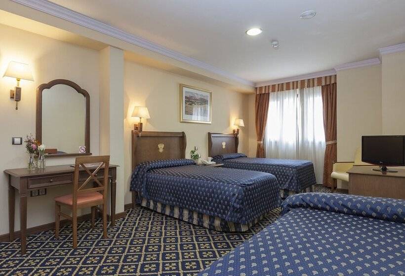 هتل Agora Juan De Austria