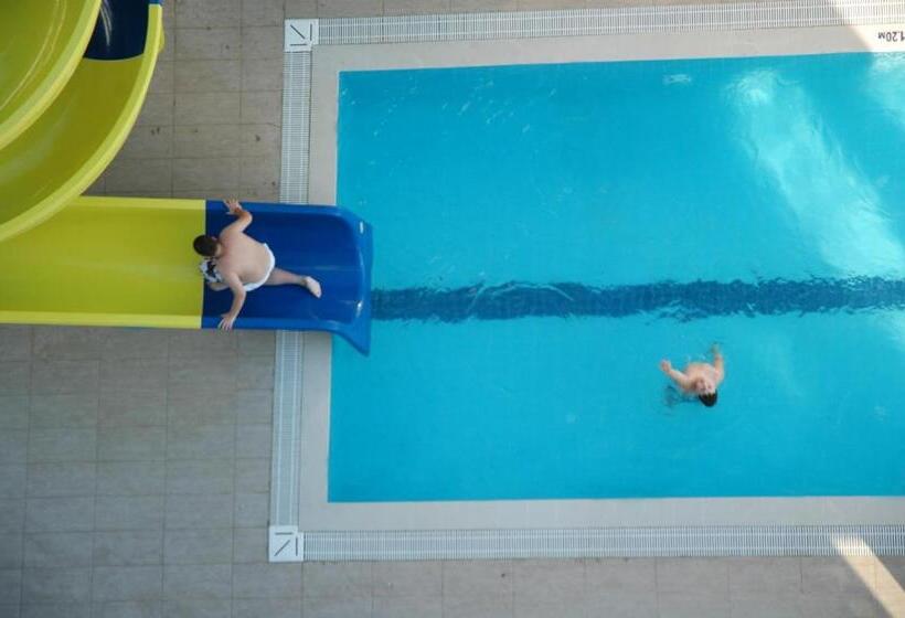 בית מלון כפרי Arora