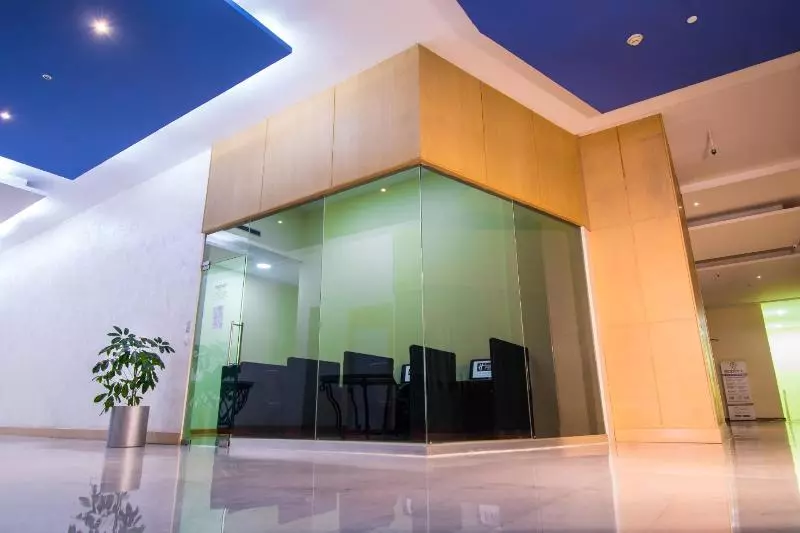 Отель Bel Air Business Mexico City Wtc, Trademark By Wyndham