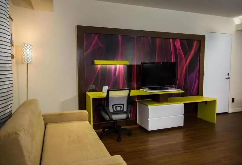 Отель Bel Air Business Mexico City Wtc, Trademark By Wyndham