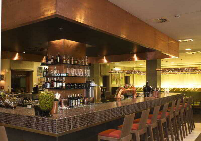 בית מלון כפרי Courtyard By Marriott Pilsen