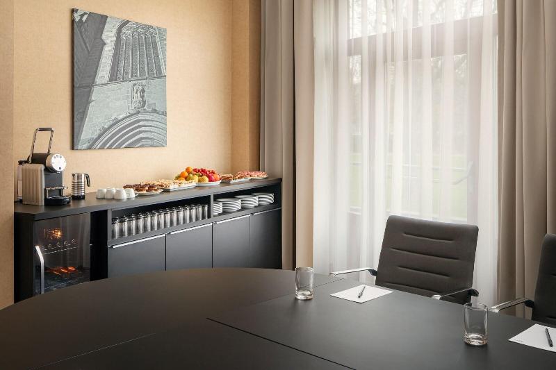 בית מלון כפרי Courtyard By Marriott Pilsen