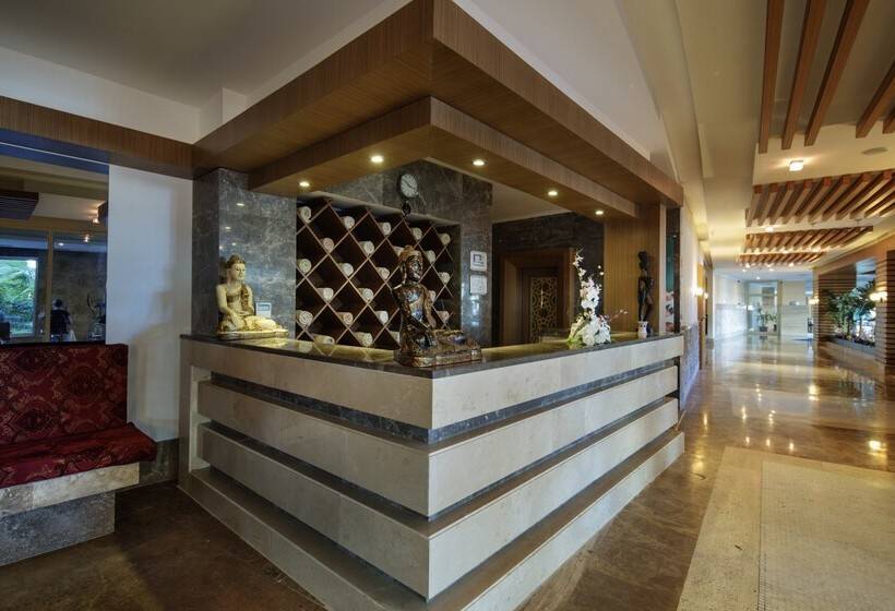 ホテル Crystal Admiral Resort Suites & Spa  Ultimate All Inclusive