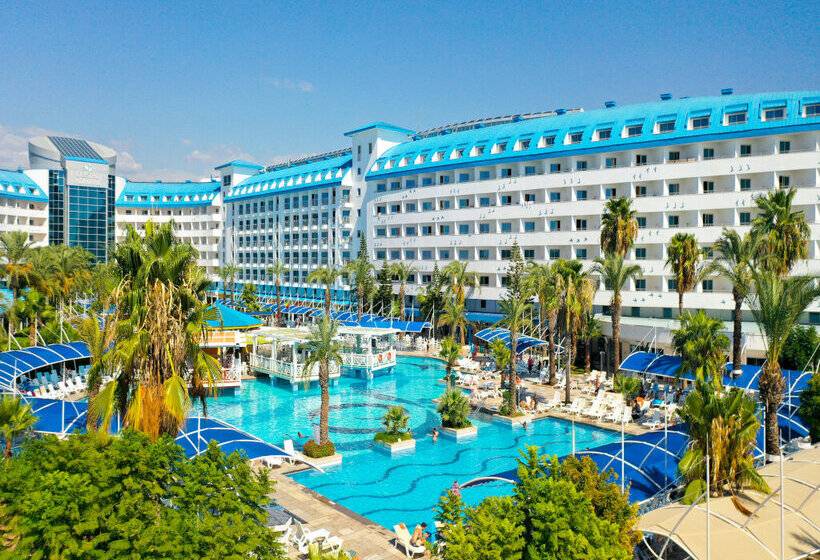 ホテル Crystal Admiral Resort Suites & Spa  Ultimate All Inclusive