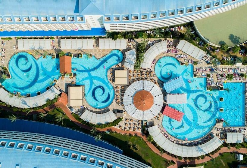 ホテル Crystal Admiral Resort Suites & Spa  Ultimate All Inclusive