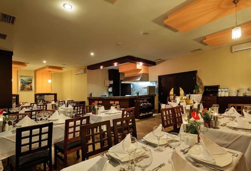 ホテル Crystal Admiral Resort Suites & Spa  Ultimate All Inclusive