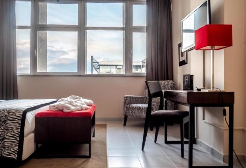 Nampula Hotel By Montebelo