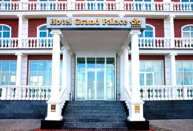 هتل Grand Palace
