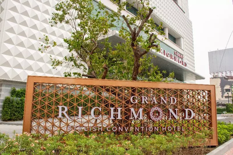 酒店 Grand Richmond Stylish Convention