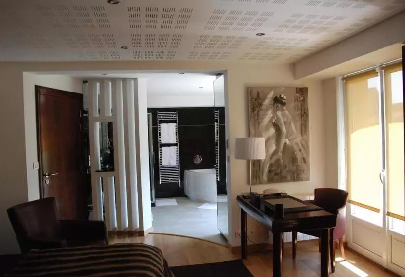 Hotel Hôtel Ariane & Spa