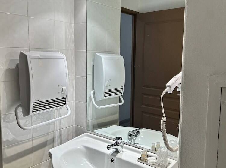 בית מלון כפרי Hôtel Jasses De Camargue