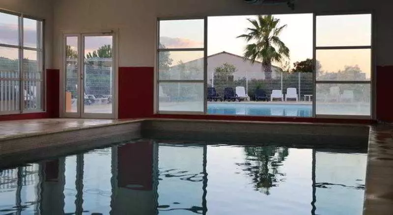Hotelli Hôtel Jasses De Camargue