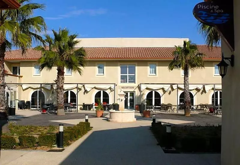 Hotelli Hôtel Jasses De Camargue