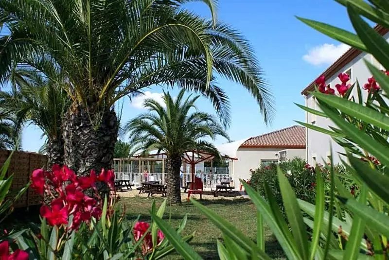Hotelli Hôtel Jasses De Camargue
