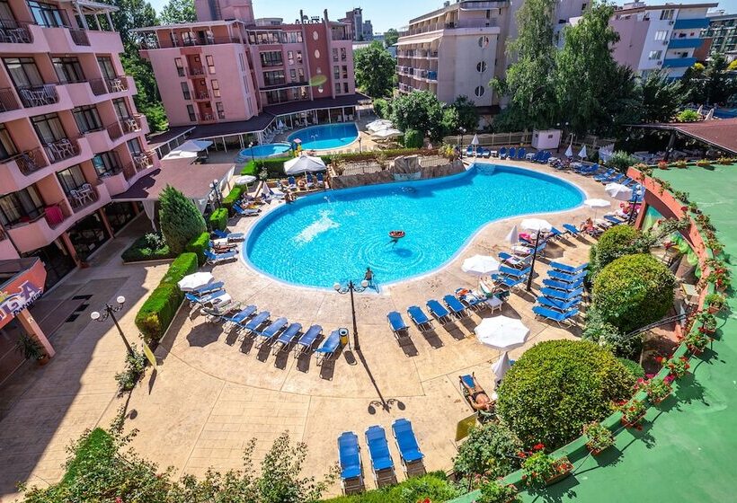 هتل Izola Paradise