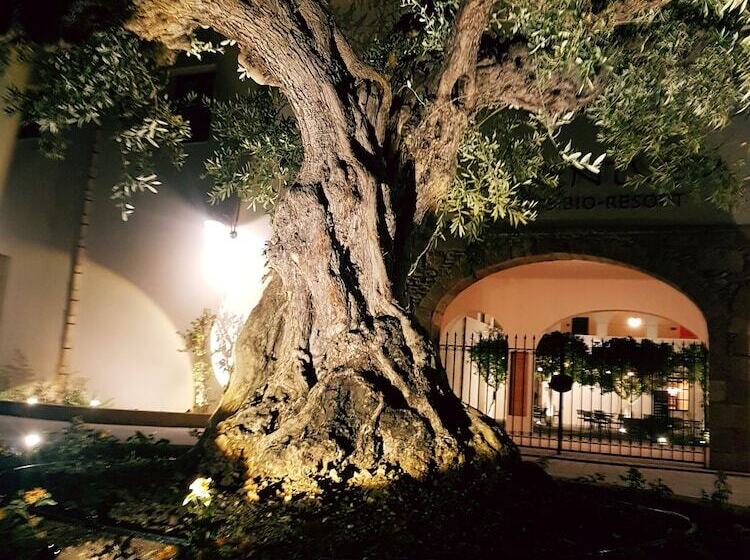 فندق Momentum Wellness Bio Resort