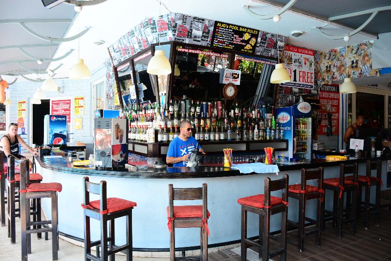 هتل Musti S Royal Plaza