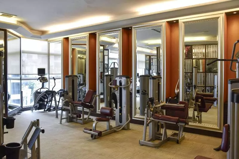 هتل Hilton Bangkok Grande Asoke