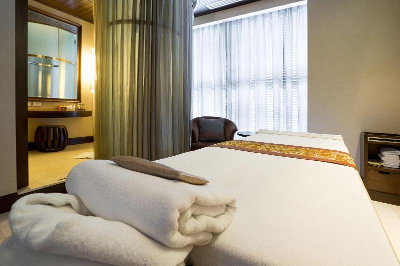 هتل Hilton Bangkok Grande Asoke