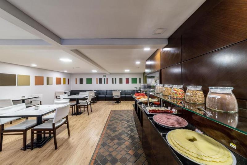 Hotel Rede Andrade Cwb