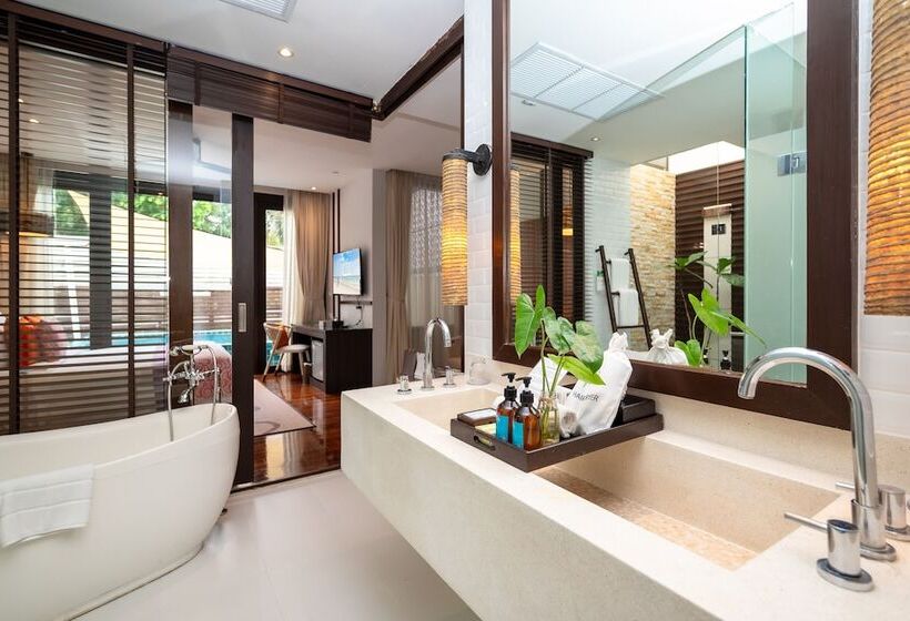 Hotel The Rock Hua Hin Beachfront Spa Resort