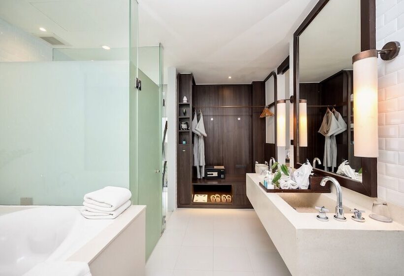 Hotel The Rock Hua Hin Beachfront Spa Resort