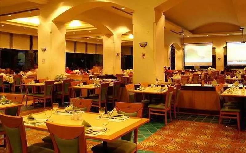 호텔 Thumrin Thana