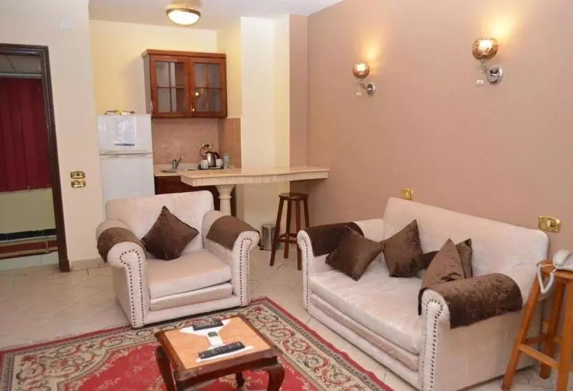 هتل Al Saraya October