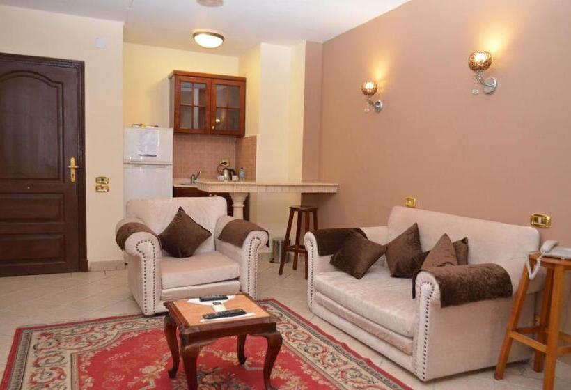 هتل Al Saraya October