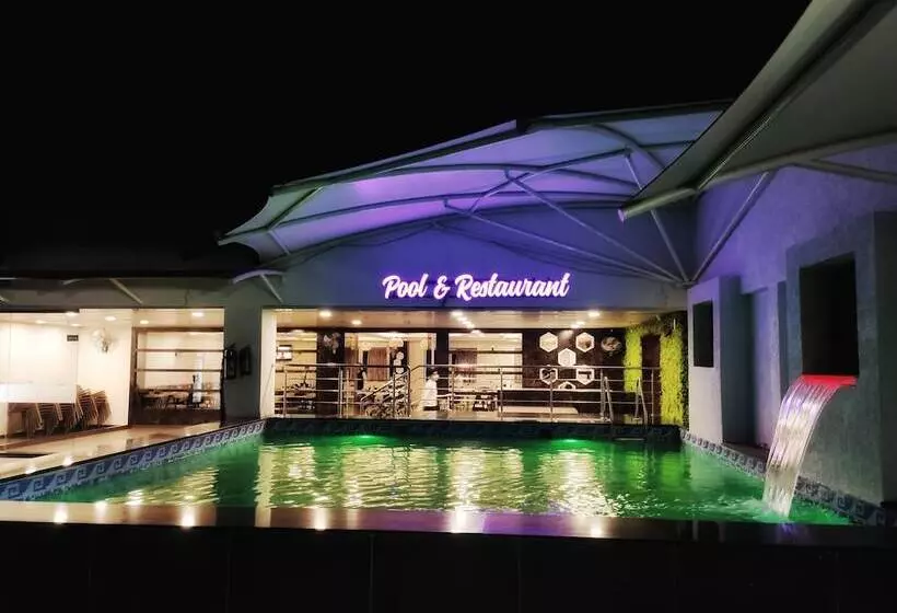 Hotelli Grand Kaushalya