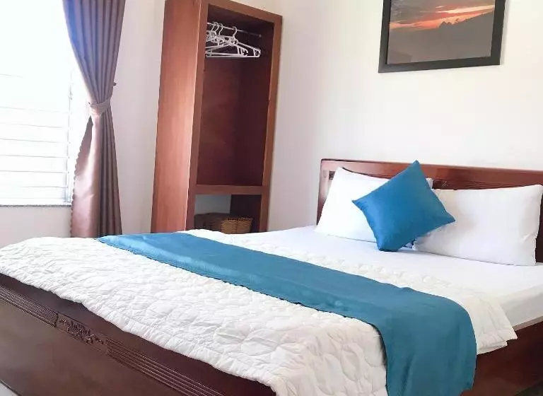 هتل Hoàng Hưng Quy Nhơn