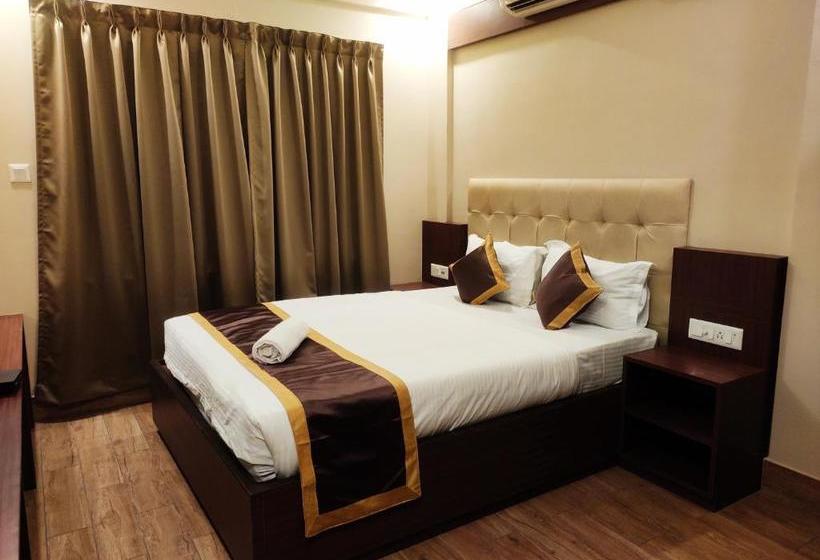 בית מלון כפרי Sri Radhe Residency