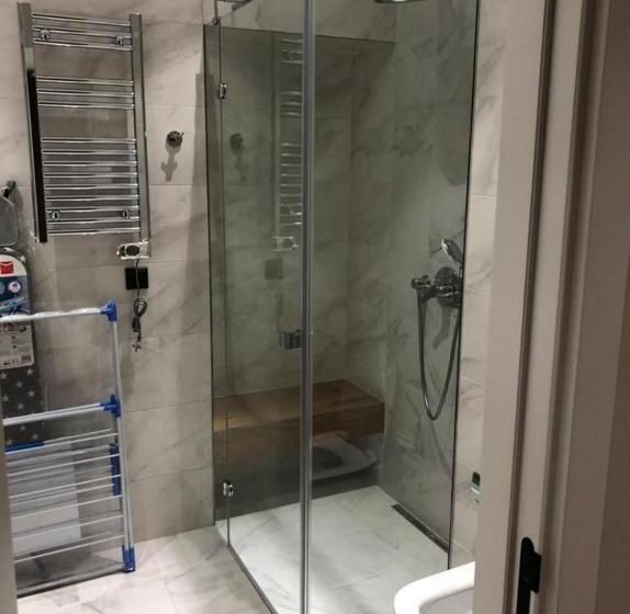 Sea Breeze Lighthouse