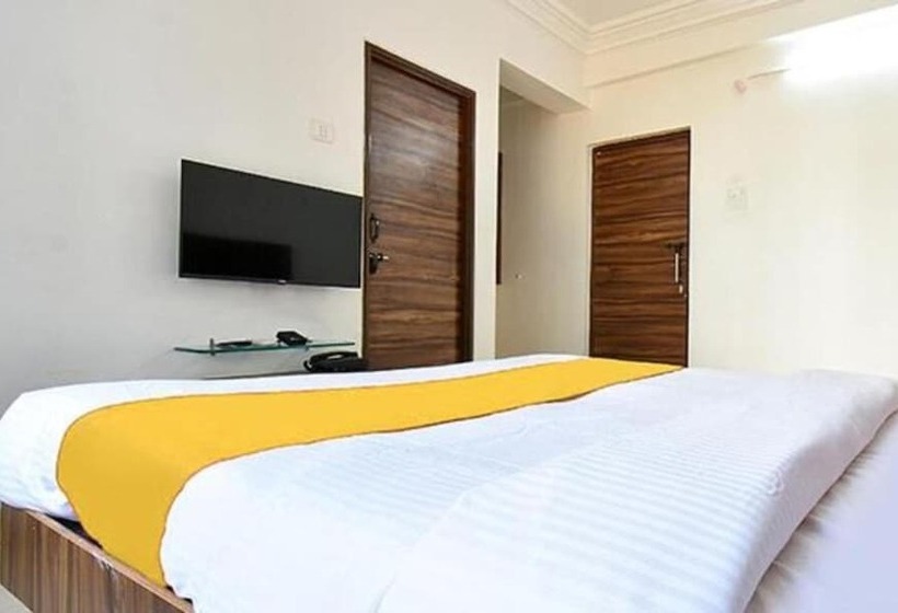 Fabhotel Shangrila Elite