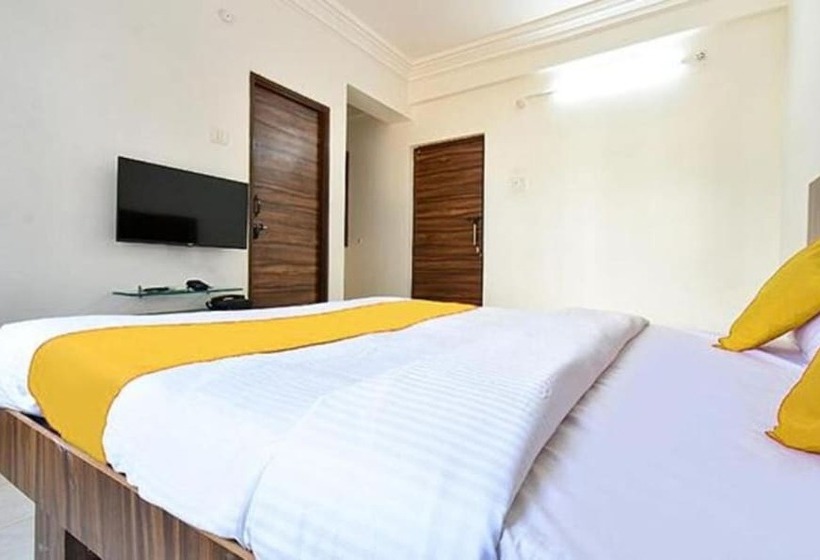 Fabhotel Shangrila Elite