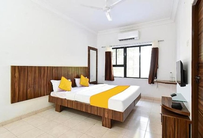 Fabhotel Shangrila Elite