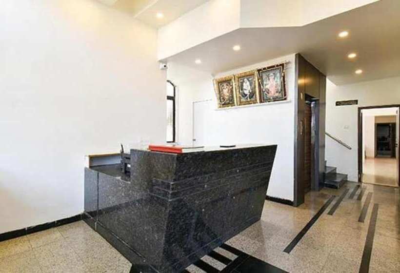 Fabhotel Shangrila Elite