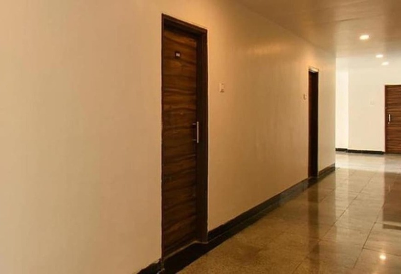 Fabhotel Shangrila Elite