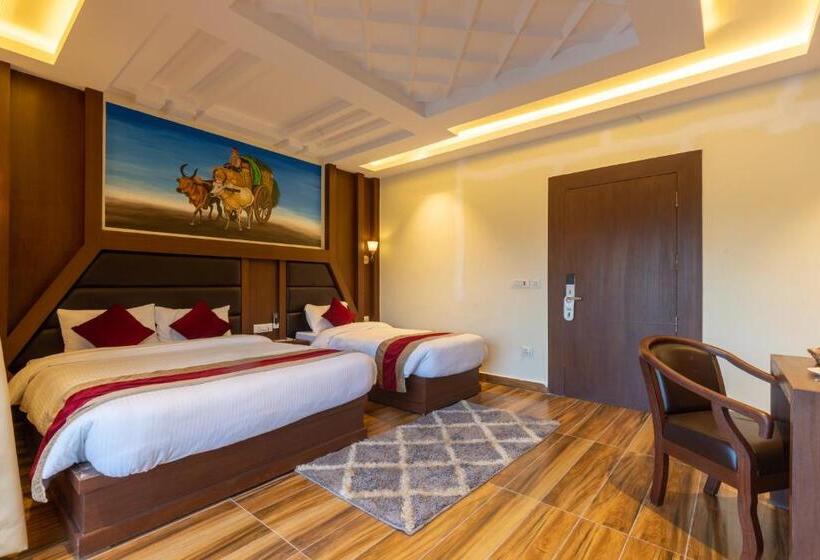 هتل Lumbini Palace Resort