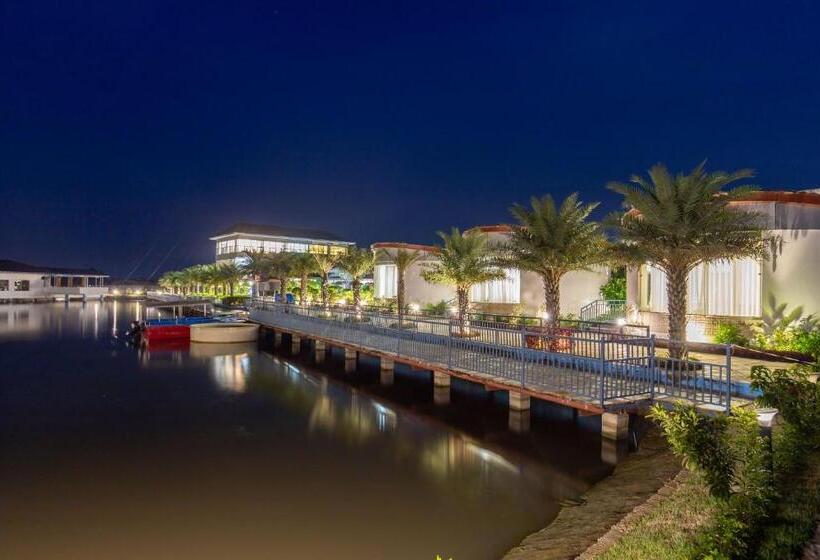 هتل Lumbini Palace Resort