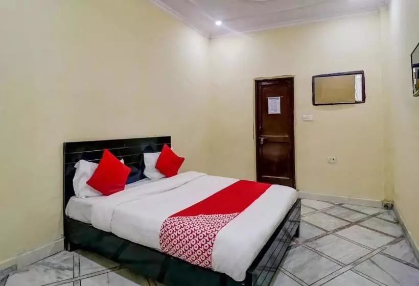 ホテル Oyo 77298 Ishan Guest House
