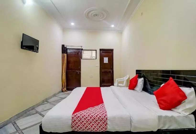 ホテル Oyo 77298 Ishan Guest House