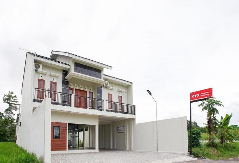 בית מלון כפרי Oyo 90178 Pangeran Residence