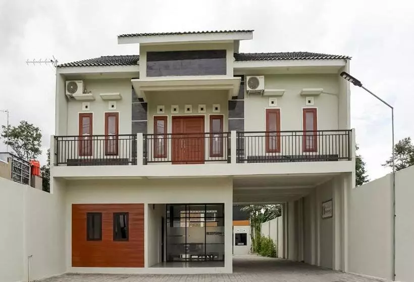 ホテル Oyo 90178 Pangeran Residence