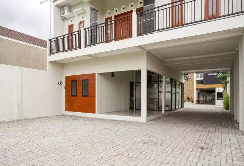 ホテル Oyo 90178 Pangeran Residence