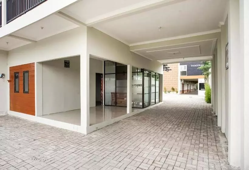 ホテル Oyo 90178 Pangeran Residence