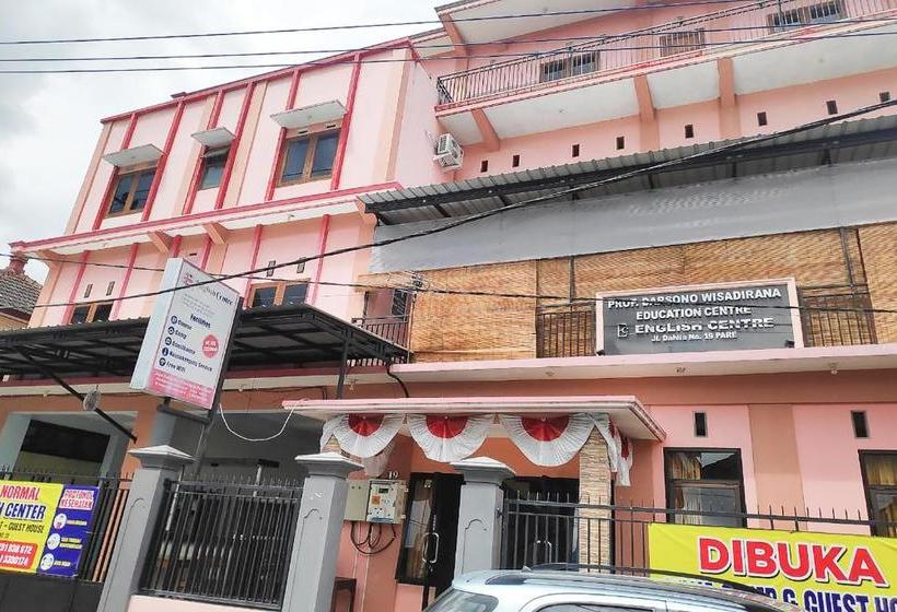 Hotel Oyo 90199 Jec Residence Syariah