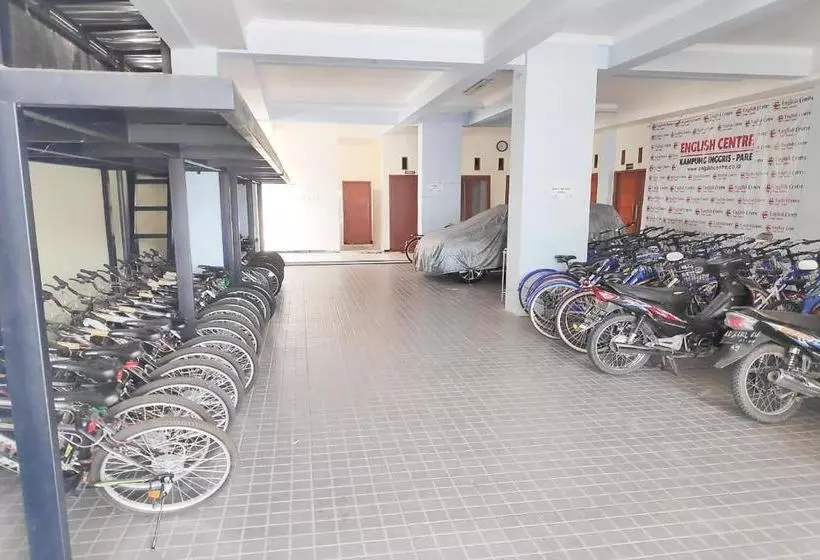 Hotelli Oyo 90199 Jec Residence Syariah