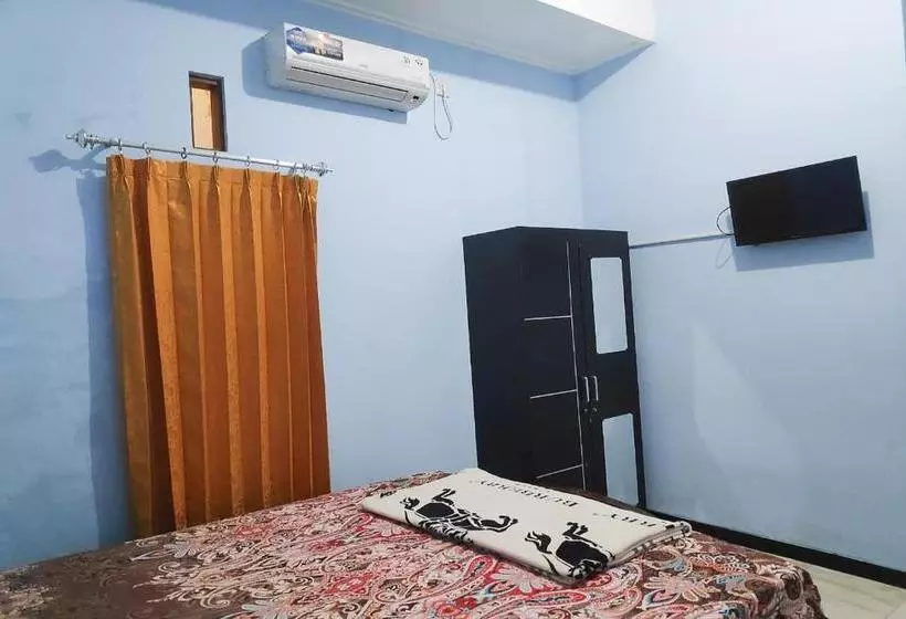 Hotelli Oyo 90199 Jec Residence Syariah