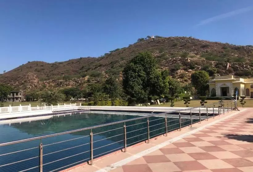 ホテル Raj Bagh Palace